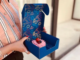  چاپ جعبه نان و بسته بندی شیرینی 