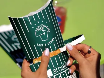 چاپ و جعبه و بسته بندی فست فود 